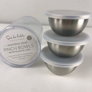 Sur La Table Set of 3 Stainless Steel Pinch Bowls w Lids Cooking Chef NIB